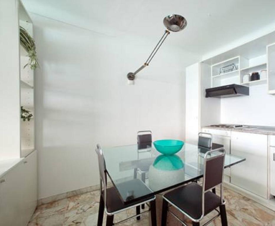 Flat Rossi Apartment Menton Bilik gambar