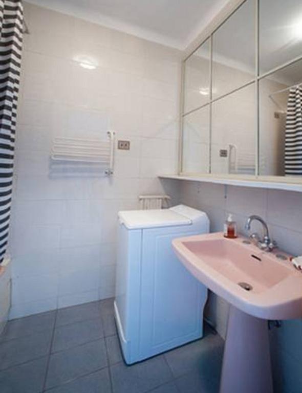Flat Rossi Apartment Menton Bilik gambar