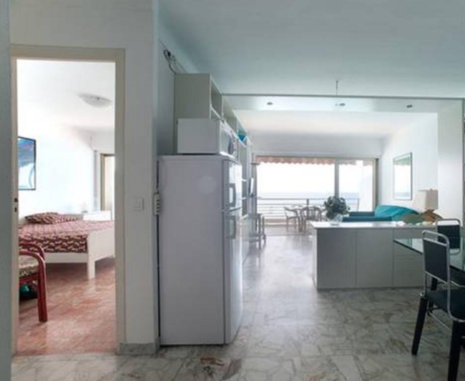 Flat Rossi Apartment Menton Bilik gambar